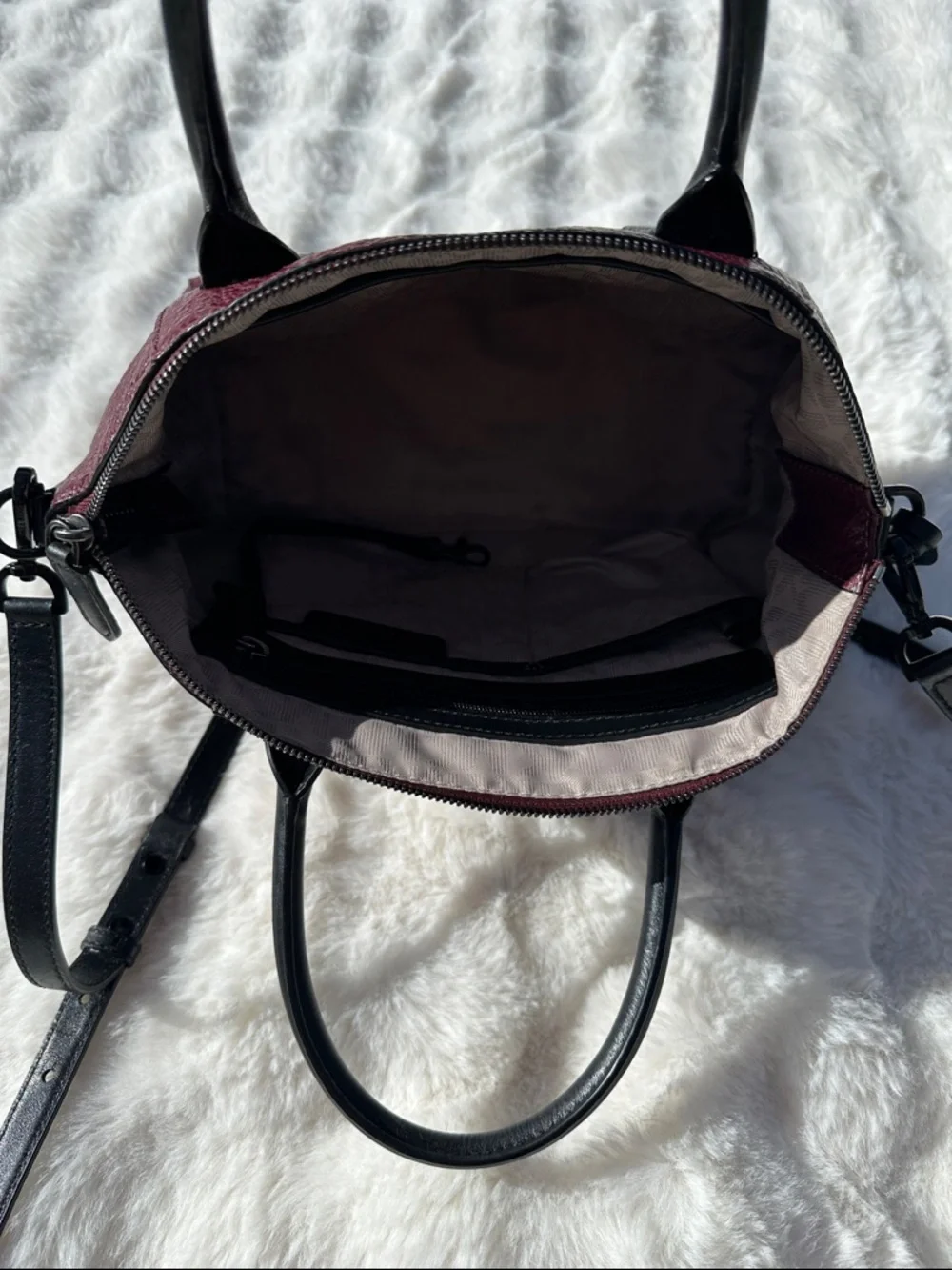 Michael Kors Campbell satchel pebbled burgandy crossbody black trim - Picture 12 of 14